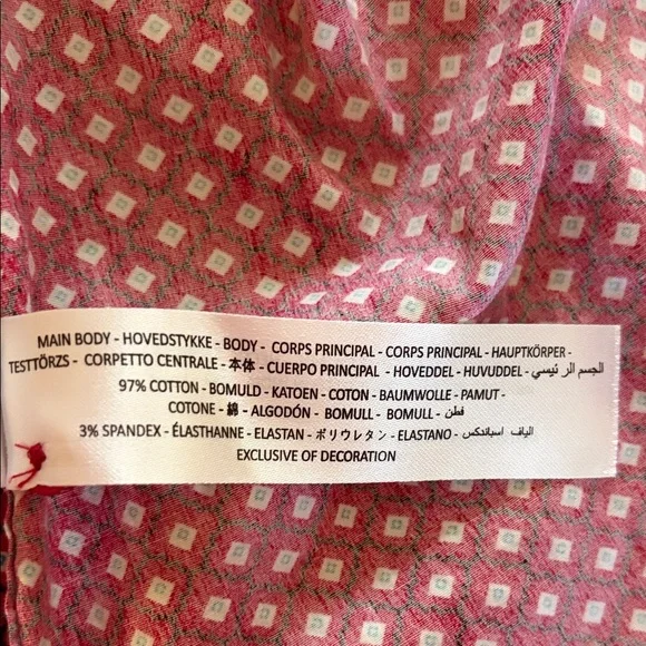 Ariat Women’s Red and White Patterned Shirt - Picture 7 of 11